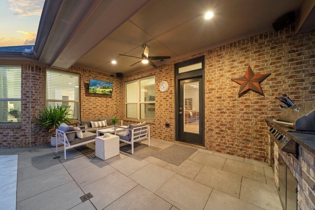 129 Haileys Run, Montgomery, TX 77316