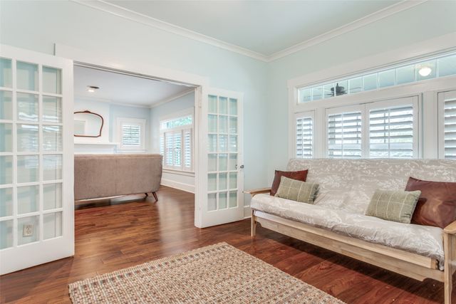 1204 Virginia Place, Fort Worth, TX 76107