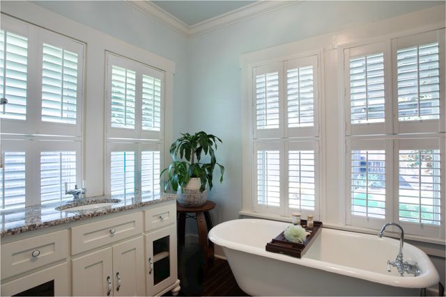 1204 Virginia Place, Fort Worth, TX 76107