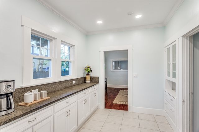 1204 Virginia Place, Fort Worth, TX 76107