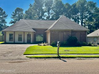 135 Devlin Springs Drive, Madison, MS 39110
