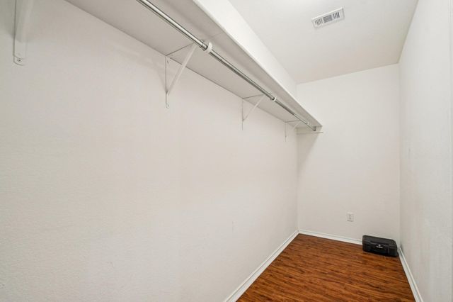 100 Kendall CV, Elgin, TX 78621