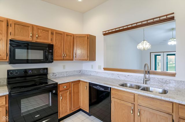 1347 Swan Drive, Franklin, IN 46131