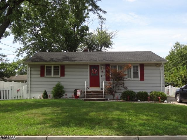 4 Wilbur Ter, Sayreville Boro, NJ 08872