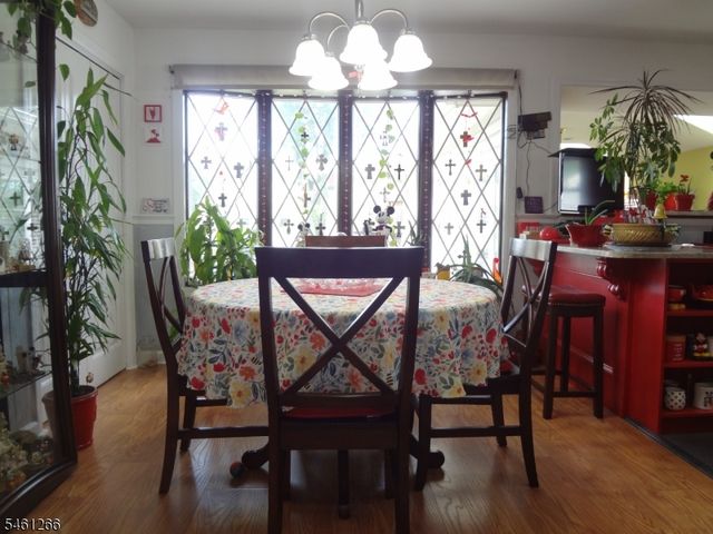 4 Wilbur Ter, Sayreville Boro, NJ 08872