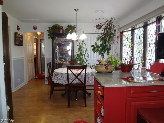 4 Wilbur Ter, Sayreville Boro, NJ 08872