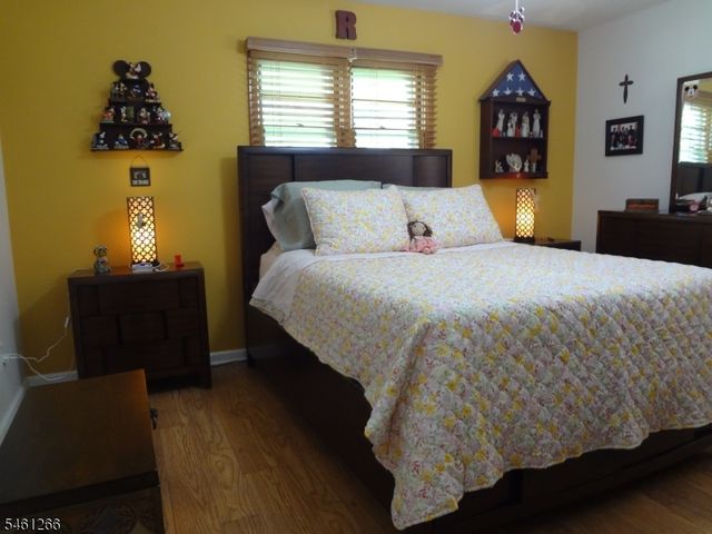 4 Wilbur Ter, Sayreville Boro, NJ 08872