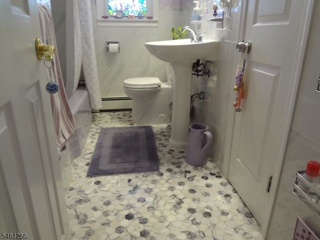 4 Wilbur Ter, Sayreville Boro, NJ 08872