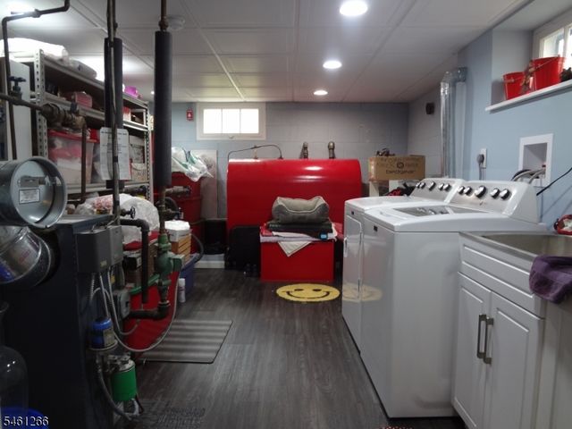 4 Wilbur Ter, Sayreville Boro, NJ 08872