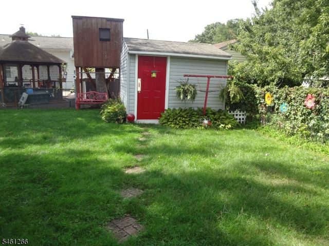 4 Wilbur Ter, Sayreville Boro, NJ 08872