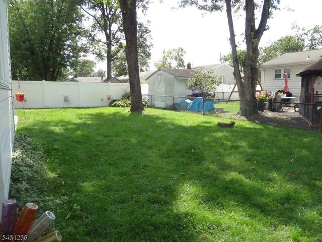 4 Wilbur Ter, Sayreville Boro, NJ 08872