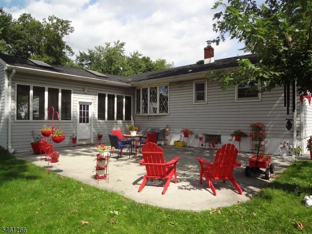 4 Wilbur Ter, Sayreville Boro, NJ 08872