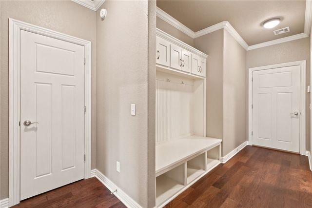 1808 SW Hayfield Avenue, Bentonville, AR 72713
