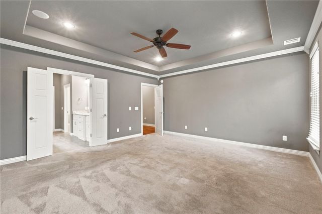 1808 SW Hayfield Avenue, Bentonville, AR 72713