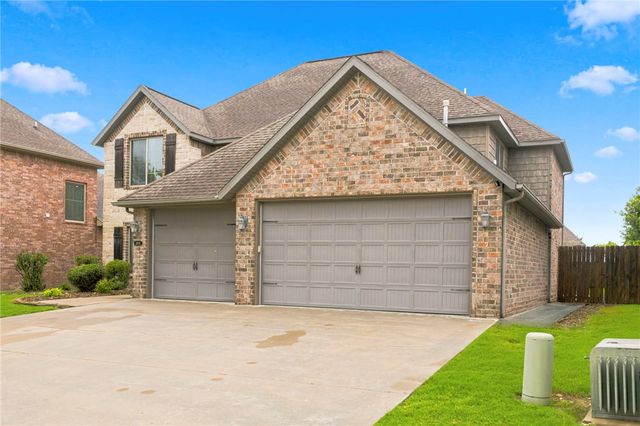 1808 SW Hayfield Avenue, Bentonville, AR 72713