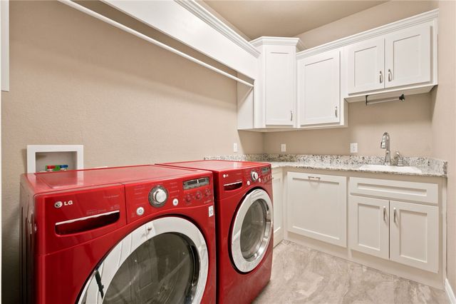 1808 SW Hayfield Avenue, Bentonville, AR 72713