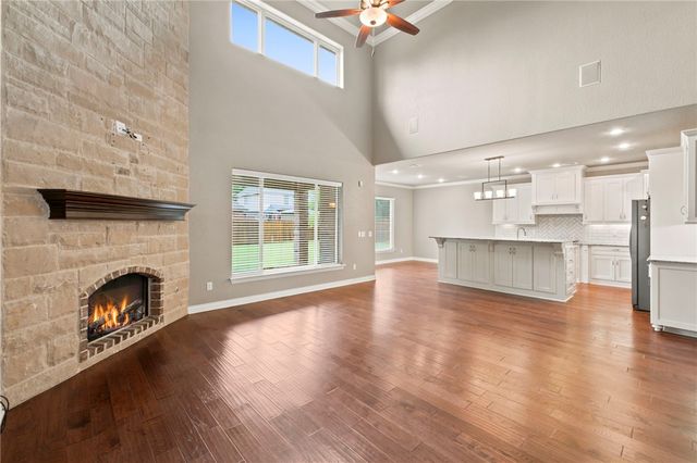 1808 SW Hayfield Avenue, Bentonville, AR 72713