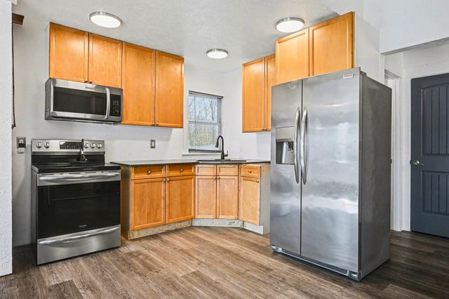 25765 M-43, Almena Twp, MI 49071