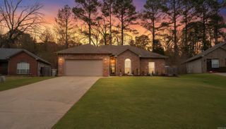 1210 Ridgecrest Drive, Benton, AR 72015