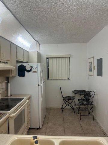 2975 SW 22nd Avenue 2020, Delray Beach, FL 33445