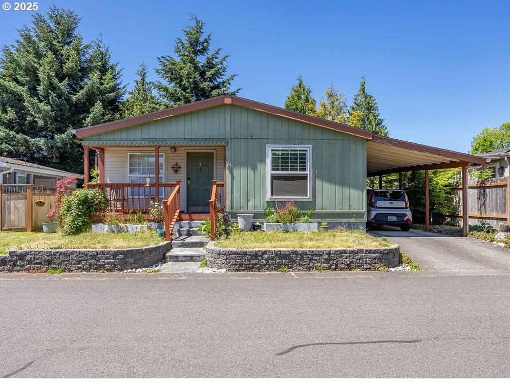 1805 Ne 94TH St 4, Vancouver, WA 98665