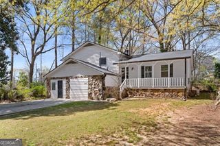 559 Autumn Drive, Riverdale, GA 30274