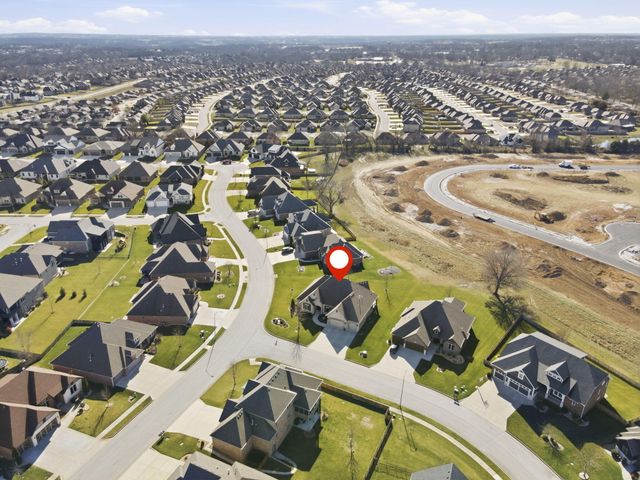 842 E Abbey Court, Nixa, MO 65714