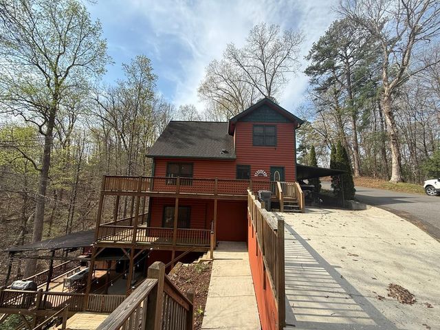 270 Marina Drive, Murphy, NC 28906