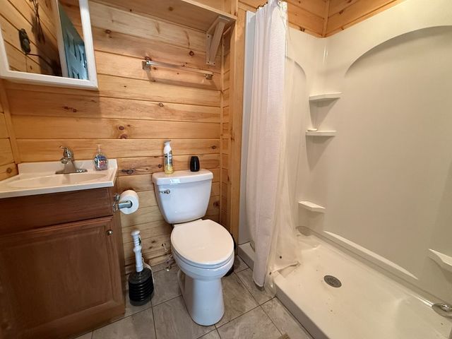 270 Marina Drive, Murphy, NC 28906