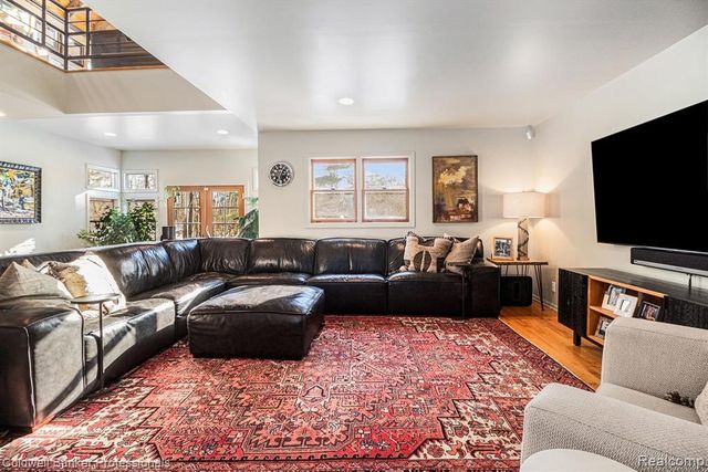 3940 Dexter Ann Arbor Road, Ann Arbor, MI 48103