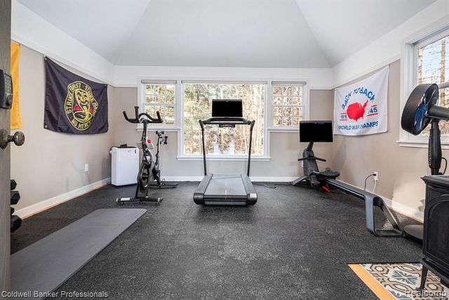 3940 Dexter Ann Arbor Road, Ann Arbor, MI 48103