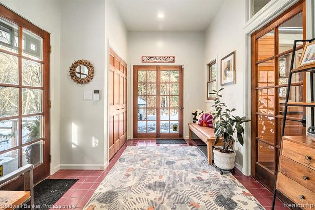 3940 Dexter Ann Arbor Road, Ann Arbor, MI 48103