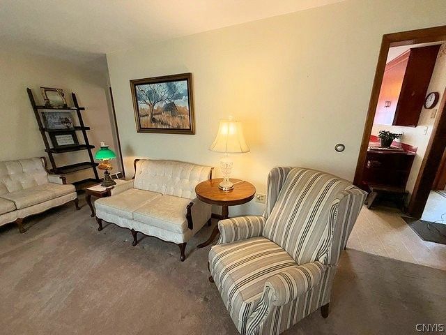 2092 West Genesee Street Road, Aurelius, NY 13021