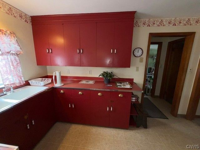 2092 West Genesee Street Road, Aurelius, NY 13021