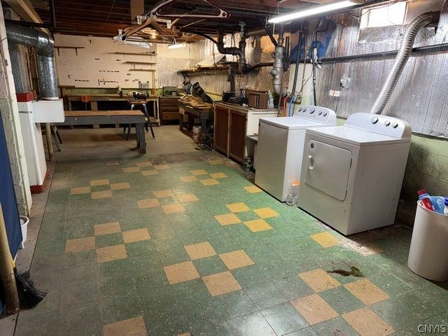 2092 West Genesee Street Road, Aurelius, NY 13021