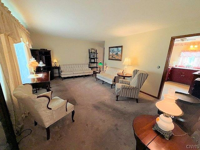 2092 West Genesee Street Road, Aurelius, NY 13021