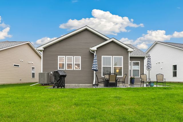 3235 Sweetgrass Circle, Aurora, IL 60503