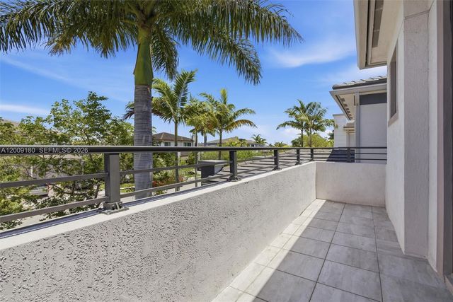 10870 Windward St, Parkland, FL 33076
