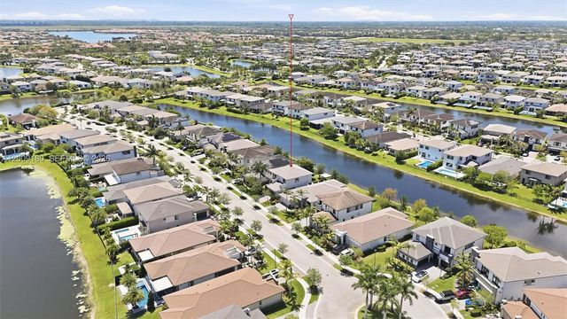 10870 Windward St, Parkland, FL 33076