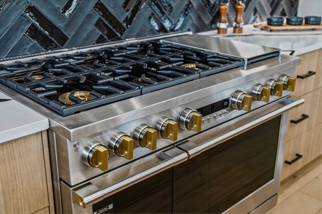 19 Summer Storm Circle, Santa Fe, NM 87506