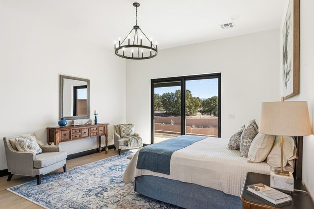 19 Summer Storm Circle, Santa Fe, NM 87506