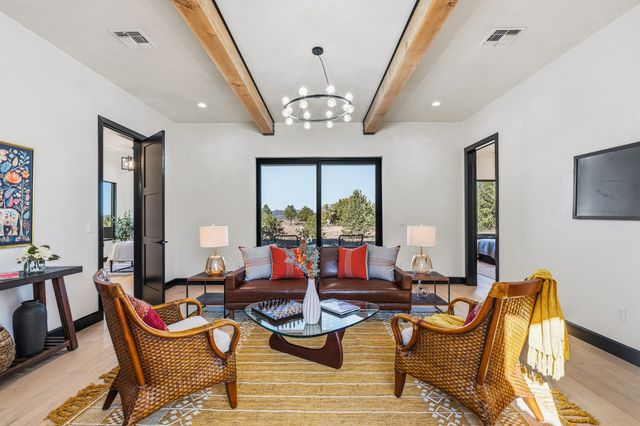 19 Summer Storm Circle, Santa Fe, NM 87506