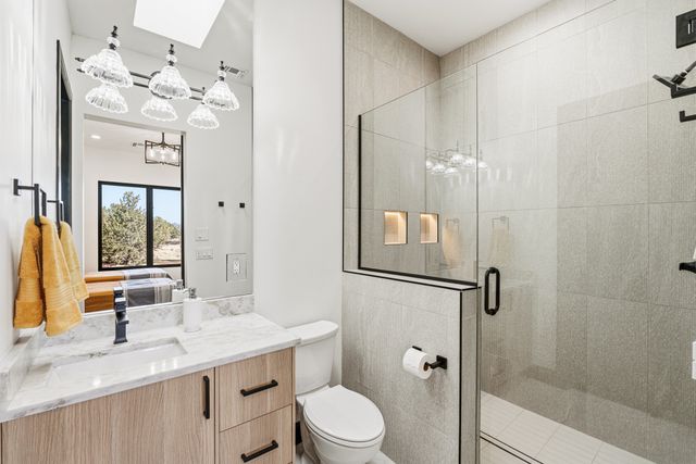 19 Summer Storm Circle, Santa Fe, NM 87506