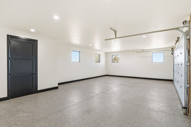 19 Summer Storm Circle, Santa Fe, NM 87506