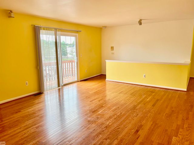 37466 Stonegate Circle, Clinton Twp, MI 48036