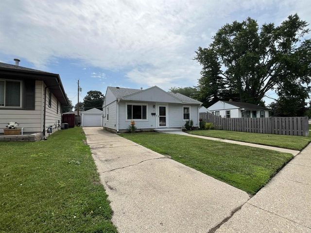 7737 10TH AVENUE, Kenosha, WI 53143