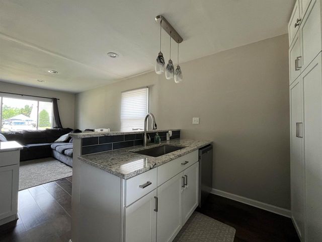 7737 10TH AVENUE, Kenosha, WI 53143