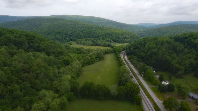 9073 Sherwood Rd, Sherwood, TN 37376