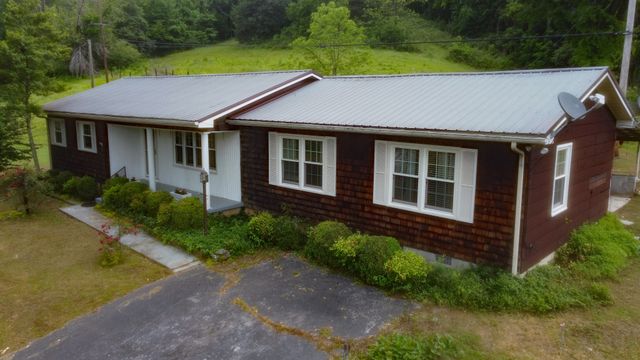 9073 Sherwood Rd, Sherwood, TN 37376