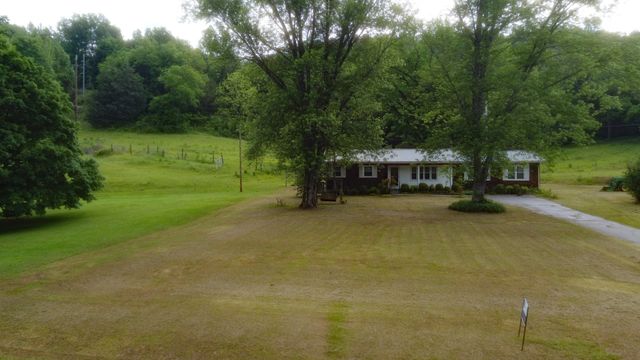 9073 Sherwood Rd, Sherwood, TN 37376